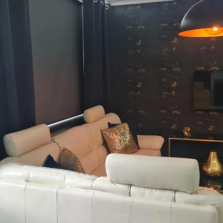 Daire Nova Parkowa Polska